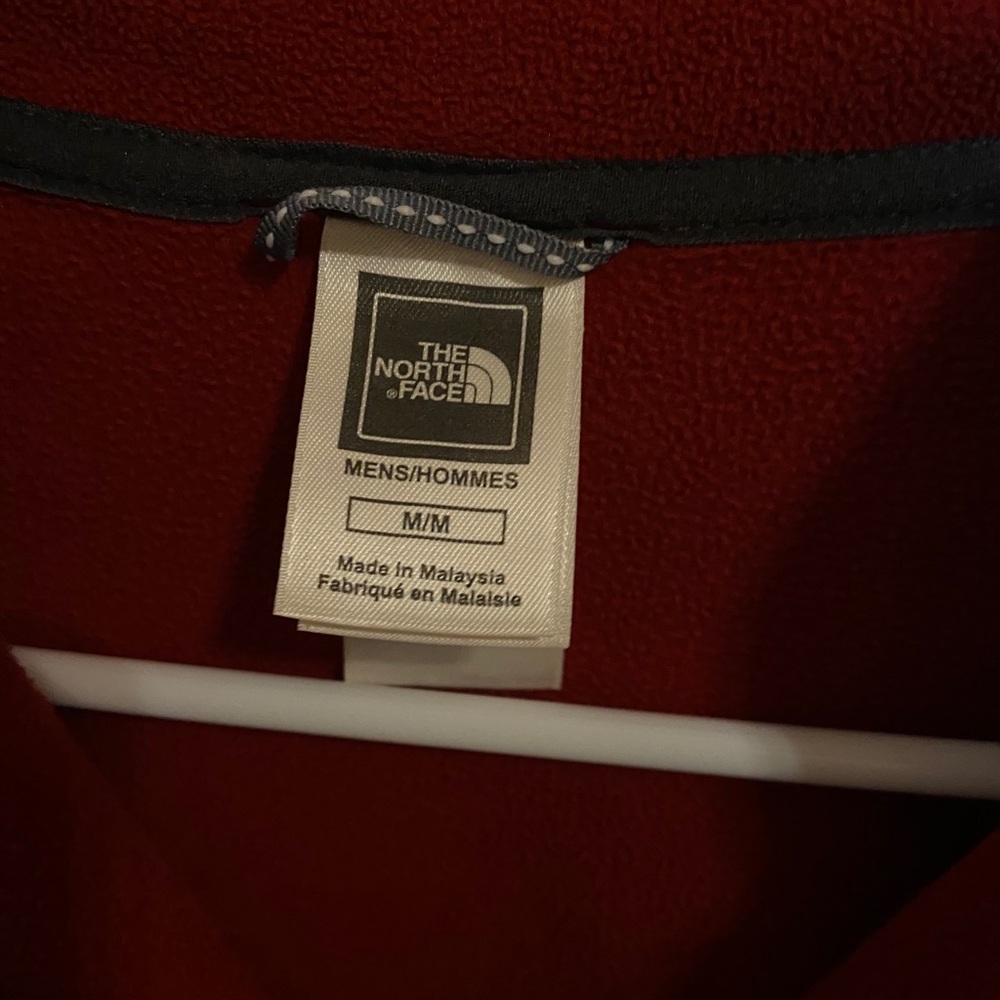North face pullover - Picture 2 of 3